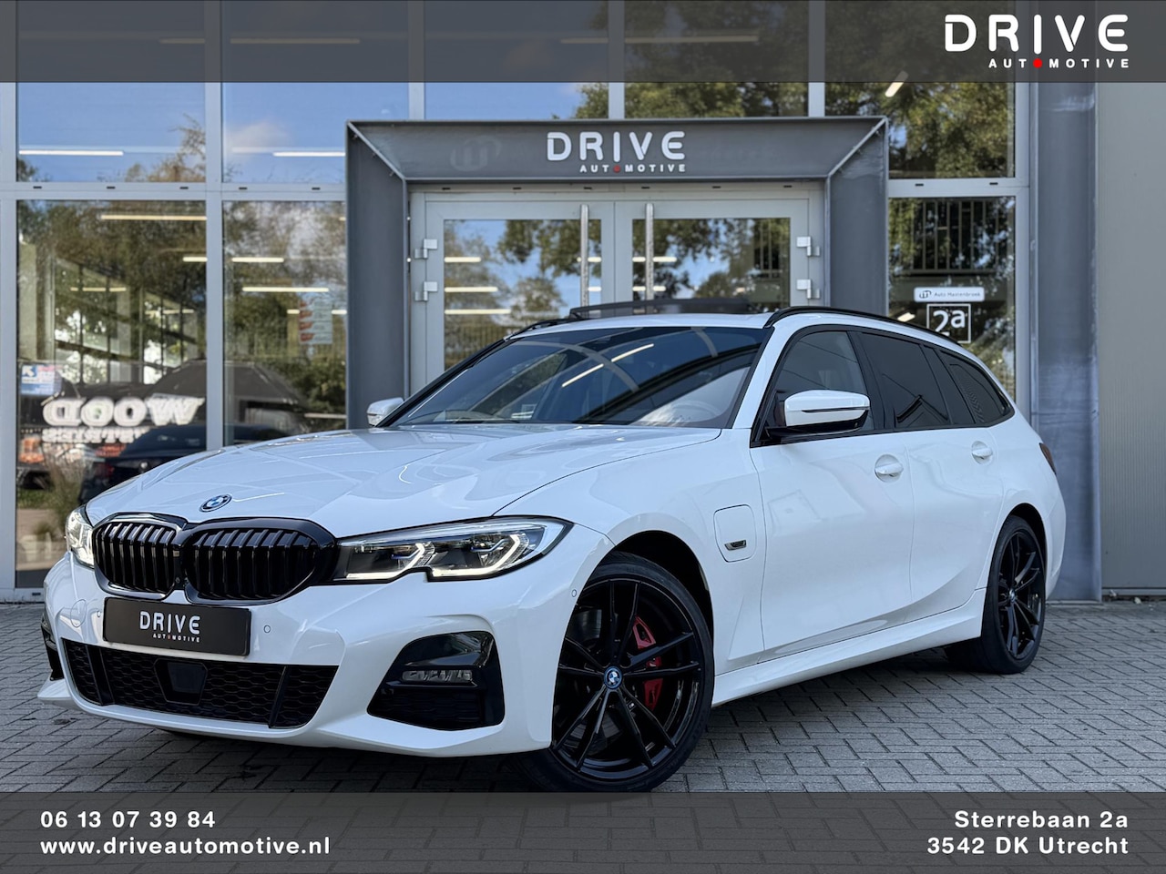 BMW 3-serie Touring - 320e xDrive High Ex M-Sport|SOH92&%|Pano|Laser|M-seats|Memory|CoPilot|HiFi|HUD|Trekhaak - AutoWereld.nl