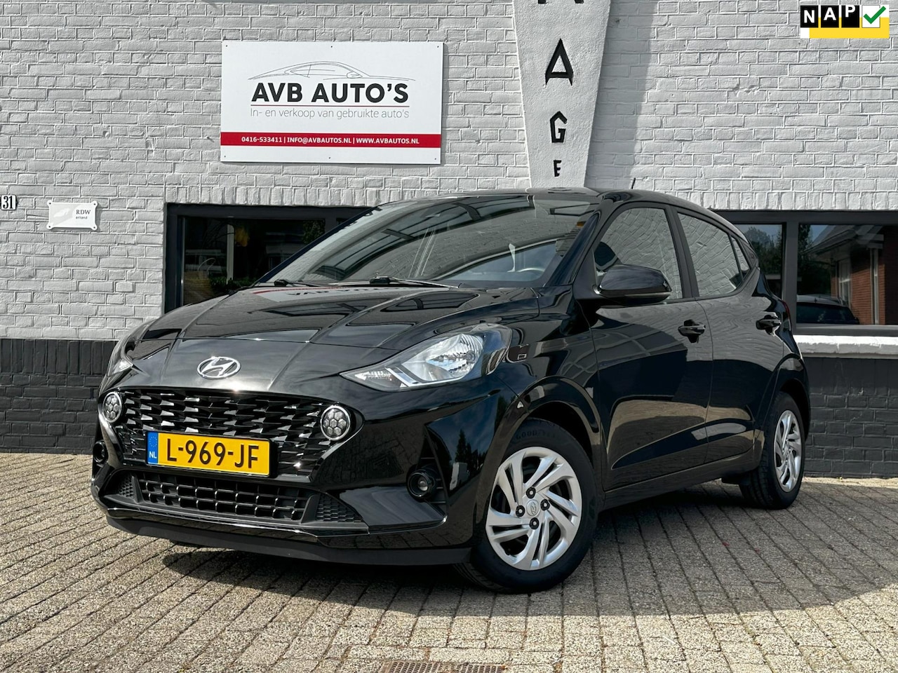 Hyundai i10 - 1.0 Comfort Smart Navi Cruise Carplay Apk 6-2027 - AutoWereld.nl
