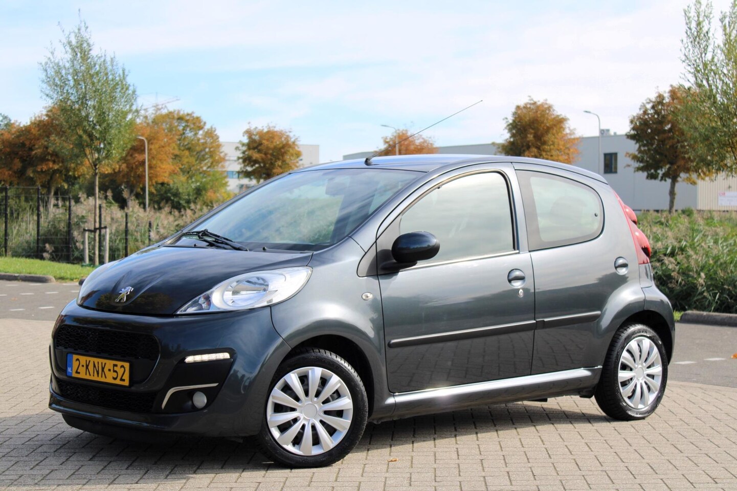 Peugeot 107 - 1.0 Active Automaat l Airco l Elek Pak l NAP - AutoWereld.nl