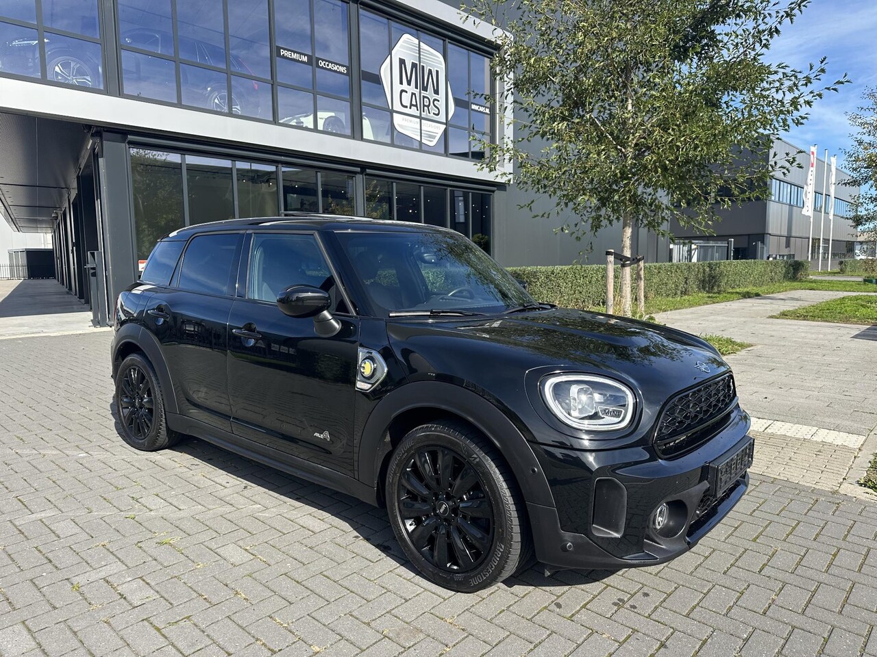 MINI Countryman - 2.0 Cooper SE ALL4 Pano, Leder, Keyless, Carplay - AutoWereld.nl