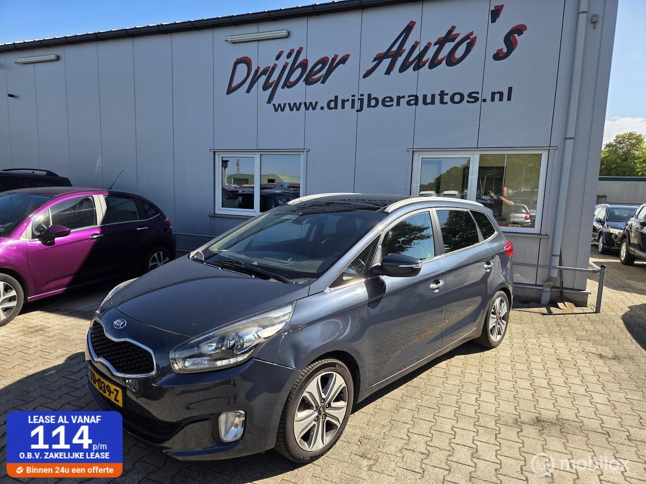 Kia Carens - 1.7 CRDi Business DynamicLine 1.7 CRDi Business DynamicLine - AutoWereld.nl