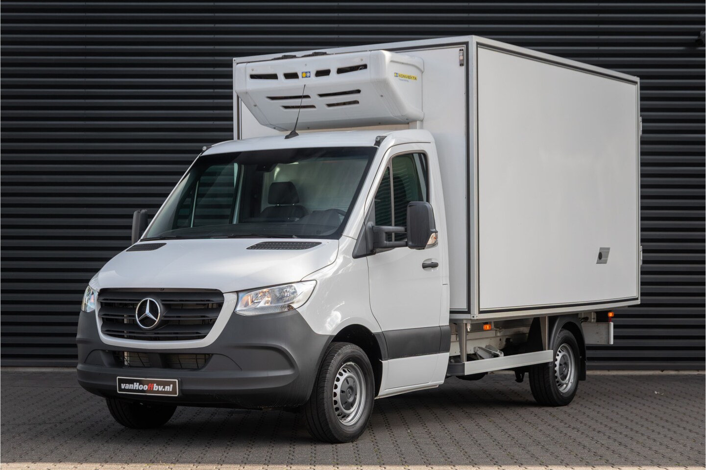 Mercedes-Benz Sprinter - 317 CDI L2 Automaat Koelwagen /Vrieswagen dag/nacht - AutoWereld.nl