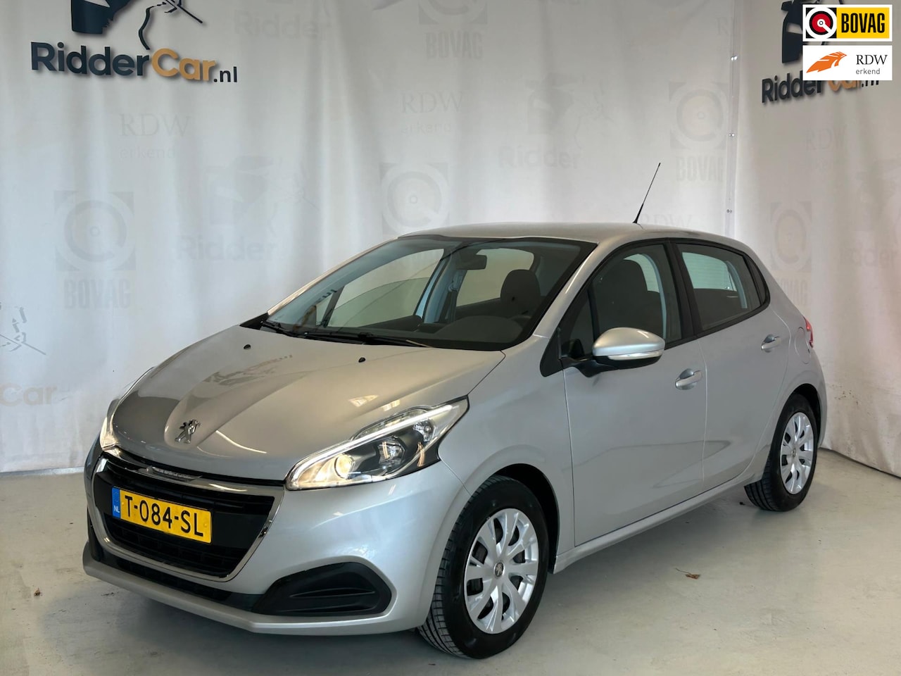 Peugeot 208 - 1.2 PT Allure|CRUISE|AIRCO|RADIO|ELEK RAMEN|APK 11-26|5 DEURS - AutoWereld.nl
