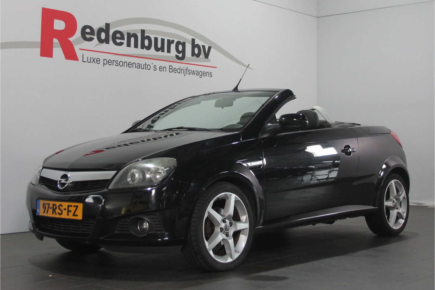 Opel Tigra TwinTop - 1.4-16V Cosmo - Airco / Stoelverw. / Elek. dak - AutoWereld.nl