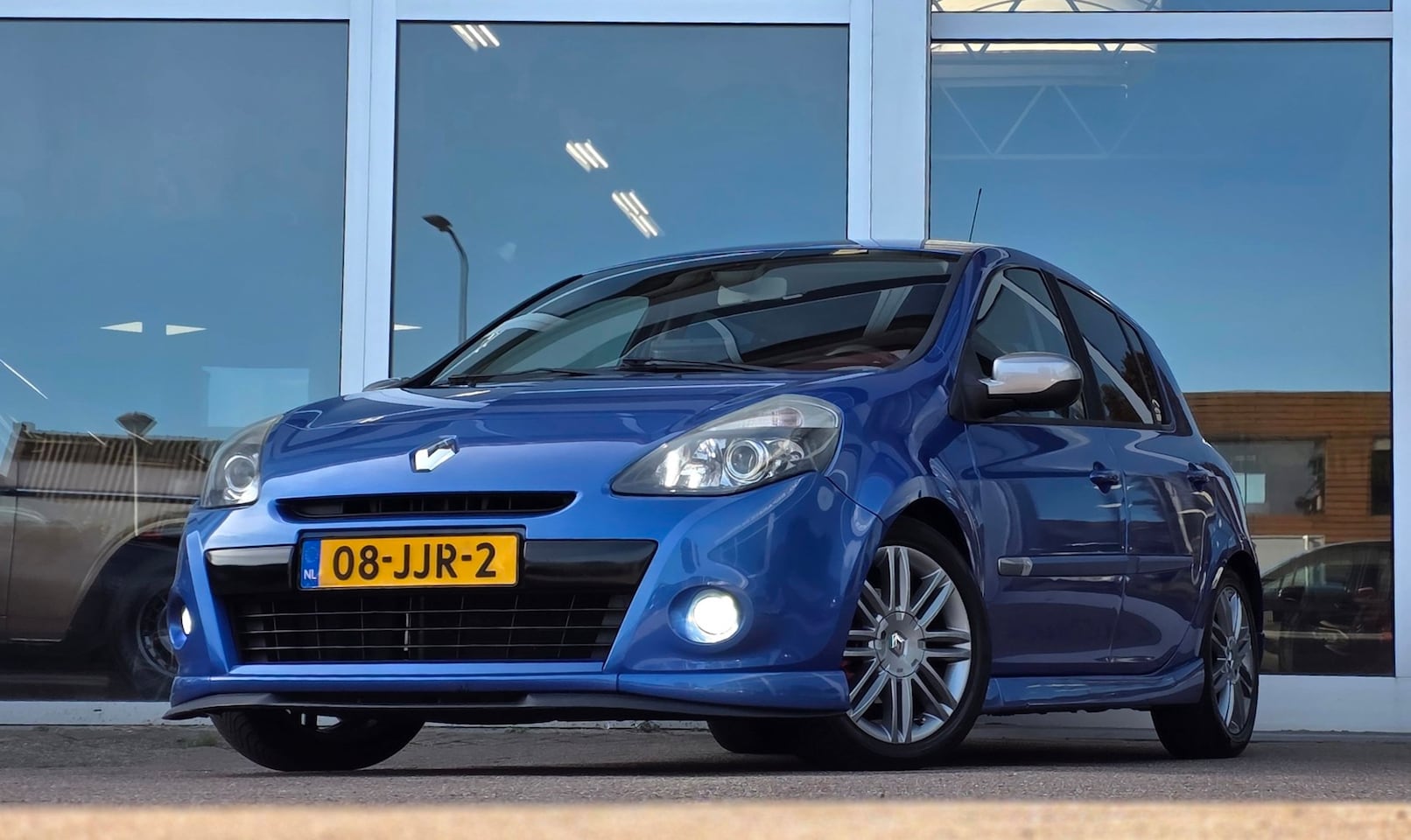 Renault Clio - 1.6 GT Verlaagd Android Scherm Trekhaak CruiseControl ClimateControl - AutoWereld.nl