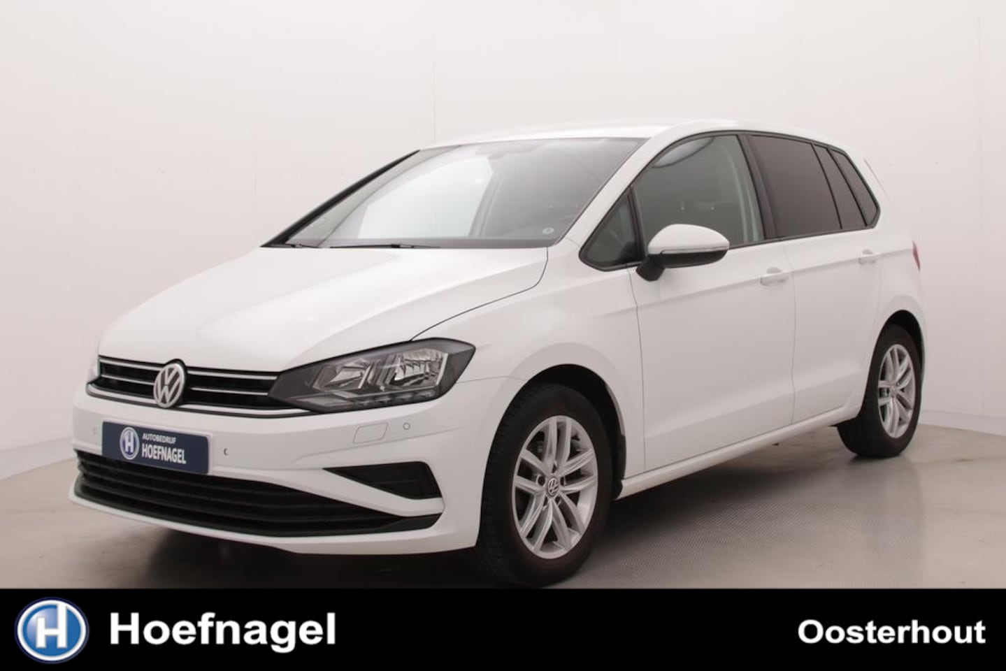 Volkswagen Golf Sportsvan - 1.0 TSI Comfortline | Cruise Control | Parkeersensoren | Stoelverwarming - AutoWereld.nl