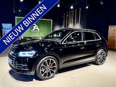 Audi Q5 - 55 TFSIe Quattro S-Line Pano|Luchtvering|ACC|Camera Zwart