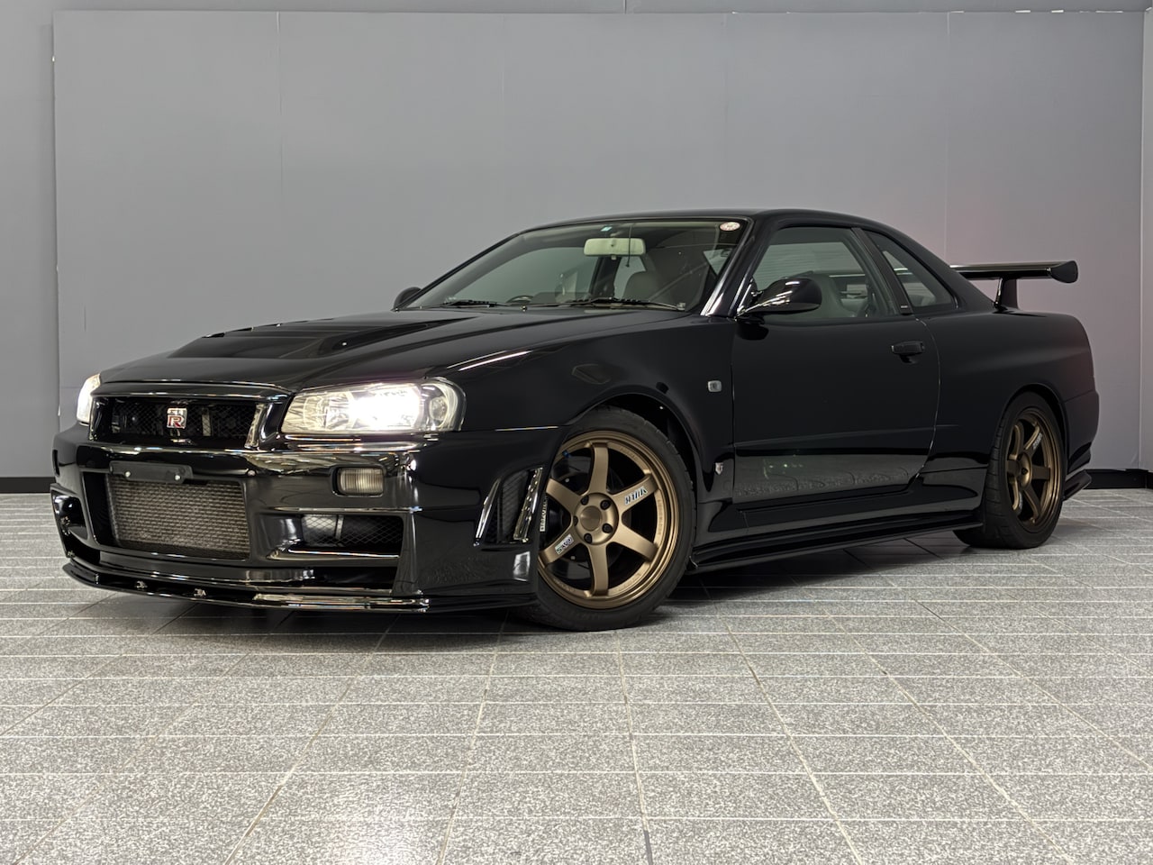 Nissan GT-R - SKYLINE R34-GTR V-SPEC - AutoWereld.nl