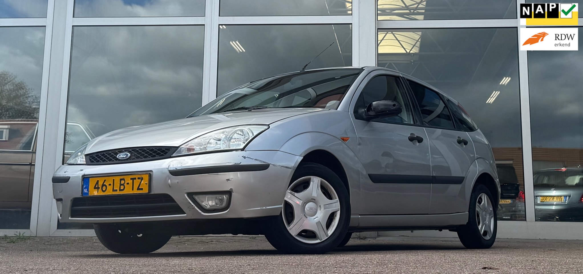 Ford Focus - 1.6i 16V Cool Edition Nieuwe APK Airco Garantie - AutoWereld.nl
