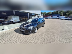 Toyota Avensis Wagon - 1.8 VVTi Luna