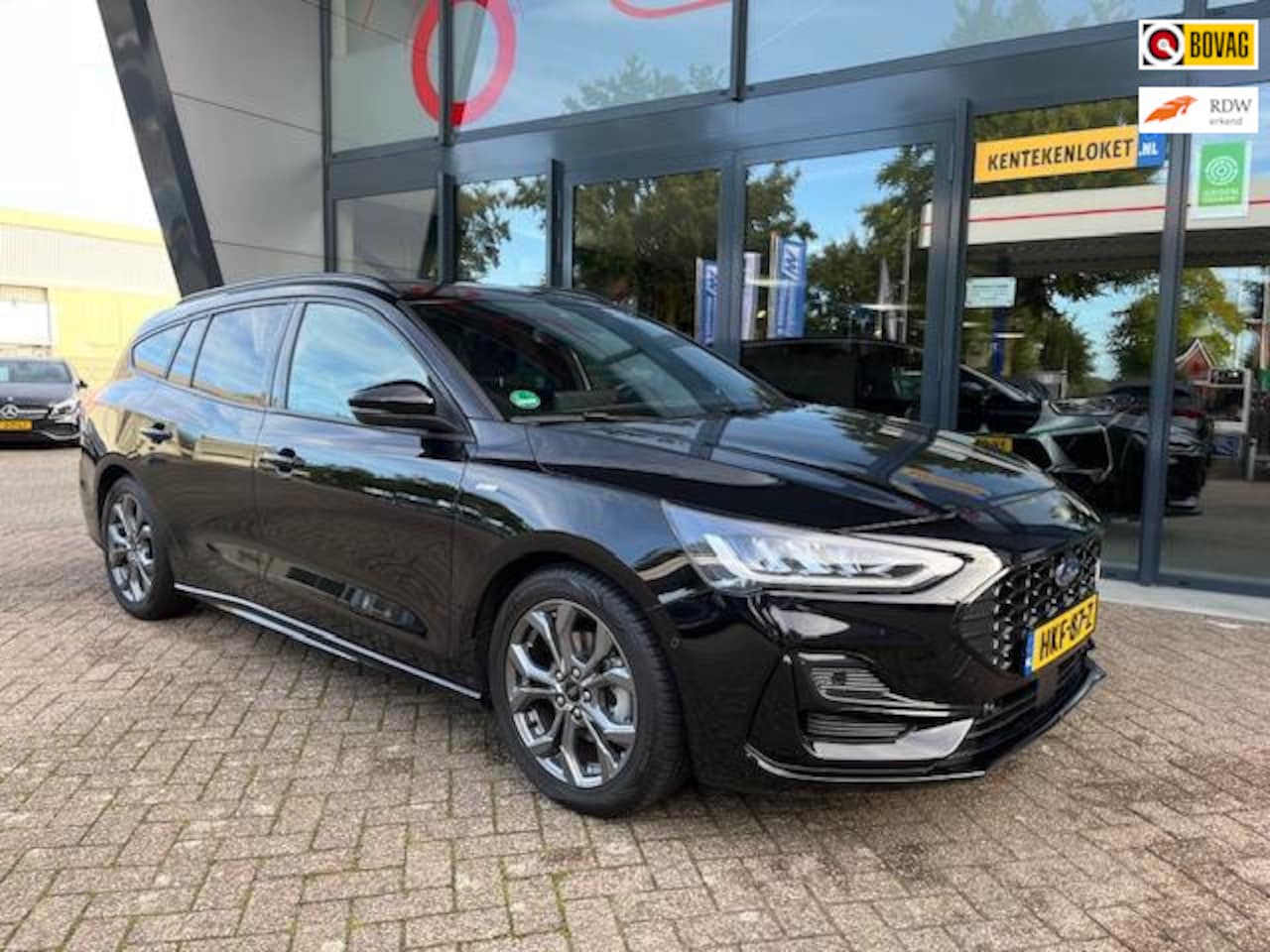 Ford Focus Wagon - 1.0 EcoBoost Hybrid ST Line X 1.0 EcoBoost Hybrid ST Line X automaat - AutoWereld.nl