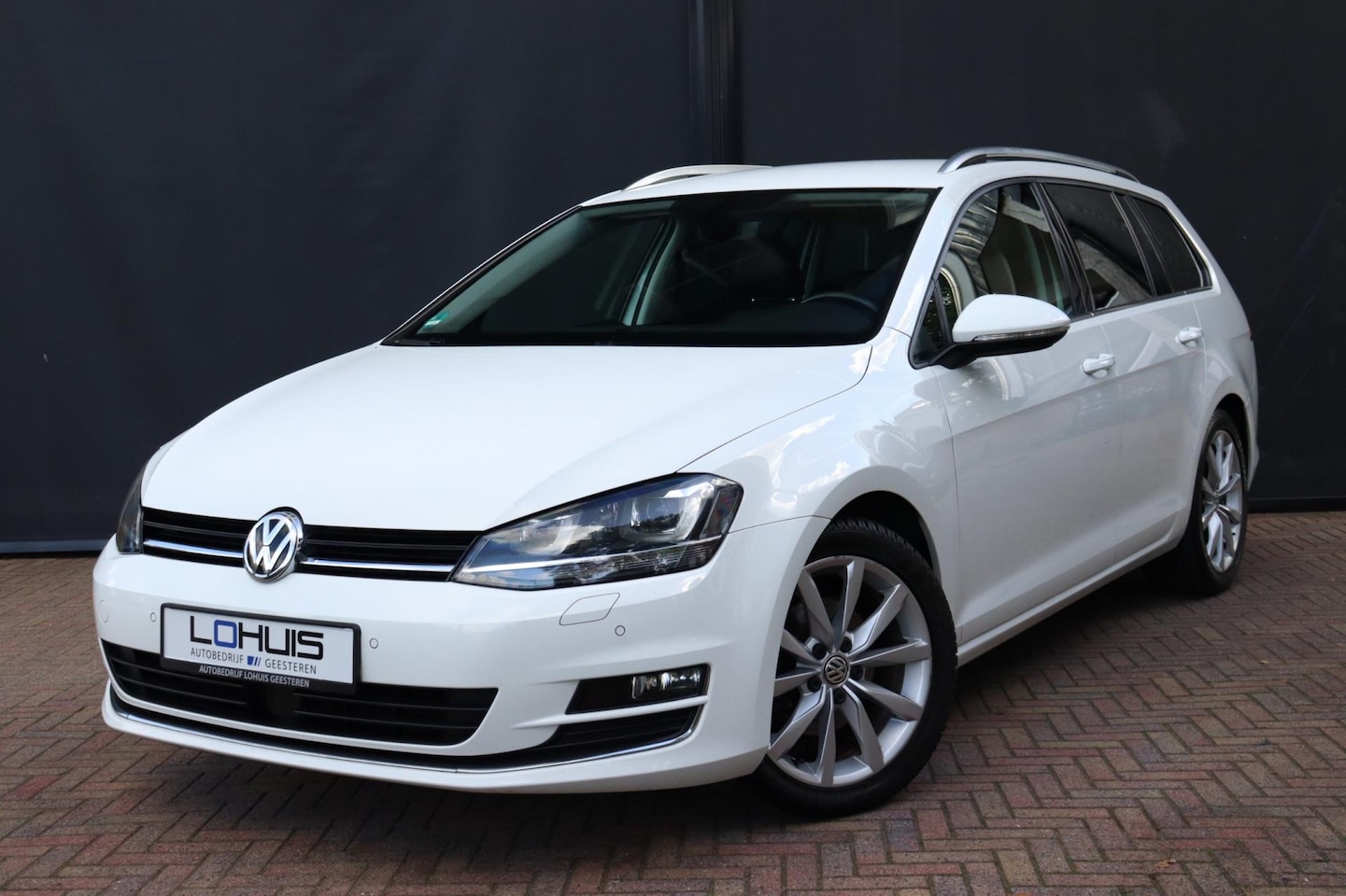 Volkswagen Golf Variant - 1.4TSI Highline | ACC | Massage | Navi - AutoWereld.nl