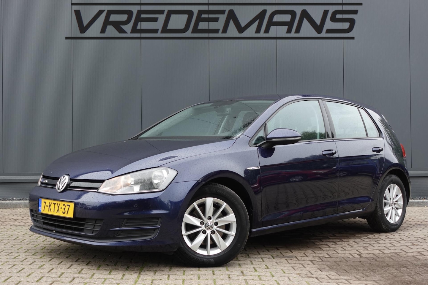 Volkswagen Golf - 1.6 TDI Comfortline BlueMotion 1.6 TDI Comfortline BlueMotion - AutoWereld.nl
