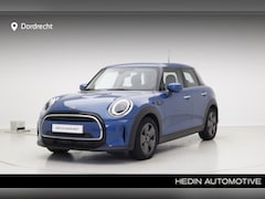MINI Cooper - 5-deurs 1.5 Classic | Navigatie | LED | PDC | Apple CarPlay | Automaat