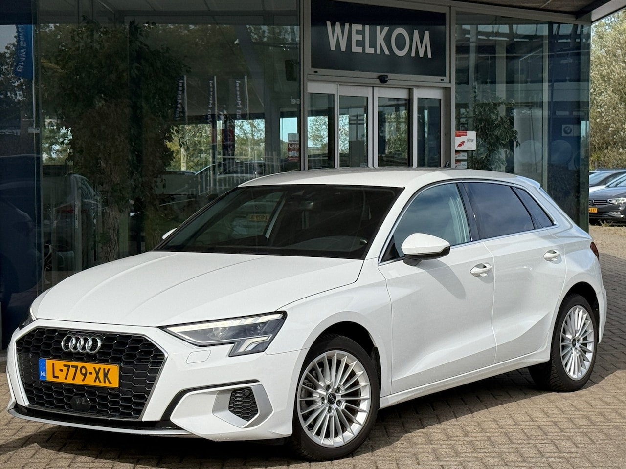 Audi A3 Sportback - 35 TFSI 150PK Advanced Matrix|Sportstoelen|Dealer Onderhouden - AutoWereld.nl