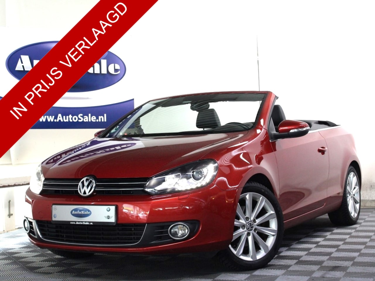 Volkswagen Golf Cabriolet - 1.2 TSI 2eEIGNR! XENON LEDER NAVI CRUISE PDC STOELVW '12 - AutoWereld.nl