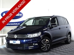 Volkswagen Touran - 1.5 TSI DSG Highline 7p 1eEIG ACC CARPLAY DAB CAMERA '19