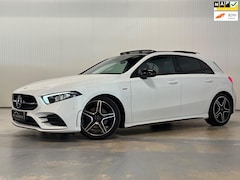 Mercedes-Benz A-klasse - 200 Premium Plus | PANO | AMG/NIGHT | AMBIANCE | CAMERA