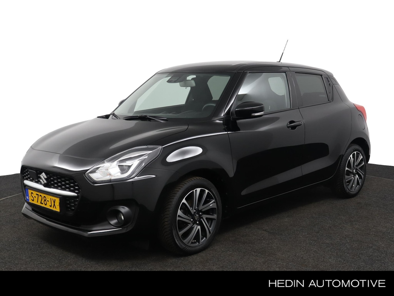 Suzuki Swift - 1.2 Style Smart Hybrid | Navigatie | Parkeer Camera | Stoelverwarming | Carplay/Android Au - AutoWereld.nl