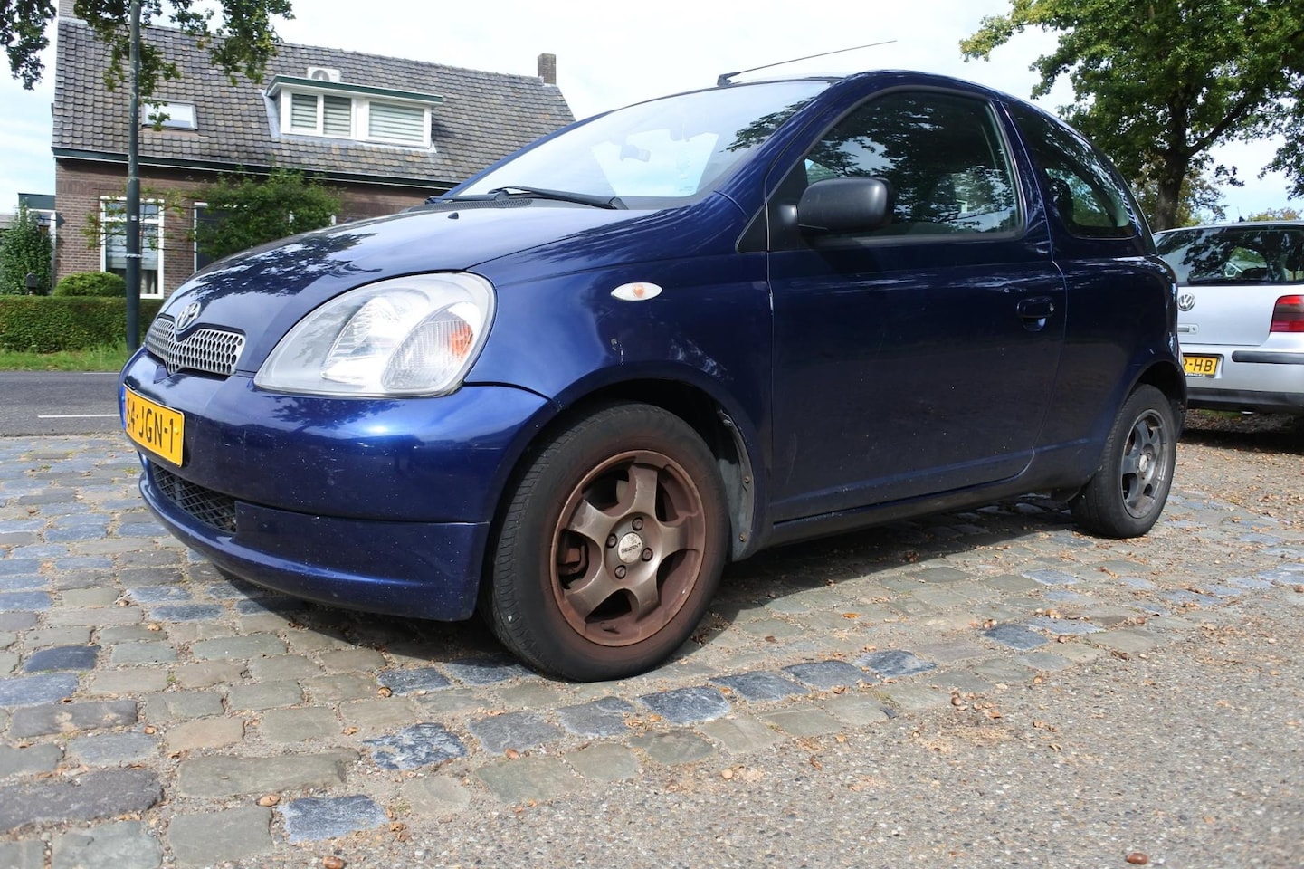 Toyota Yaris - 1.3 VVT-i Sol airco 250 dkm lm velgen - AutoWereld.nl