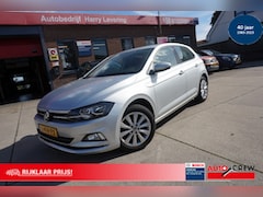 Volkswagen Polo - 1.0 TSI 95pk Highline Virtual Dashboard Carplay Navigatie