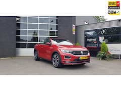 Volkswagen T-Roc Cabrio - 1.5 TSI DSG R-Line, vitual cockpit, afn.bare trekhaak, aurijcamera, App connect, soundsyst