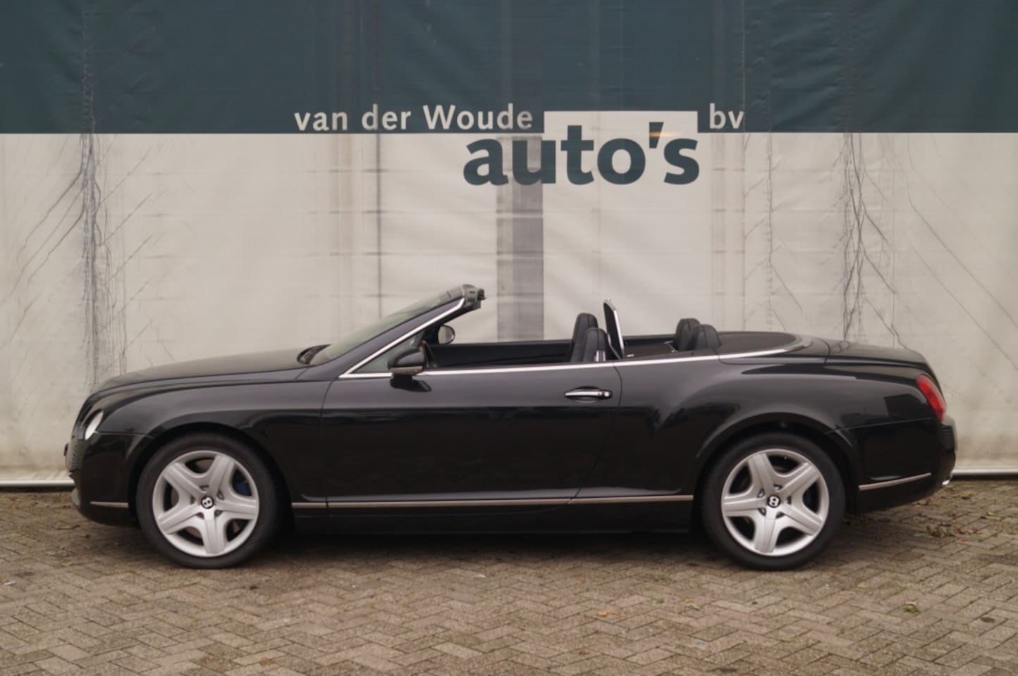Bentley Continental GTC - 6.0 W12 560pk -LEER-NAVI-ECC-PDC- - AutoWereld.nl