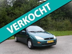 Ford Focus Wagon - 1.6-16V Trend . Airco . trekhaak . audio . enz