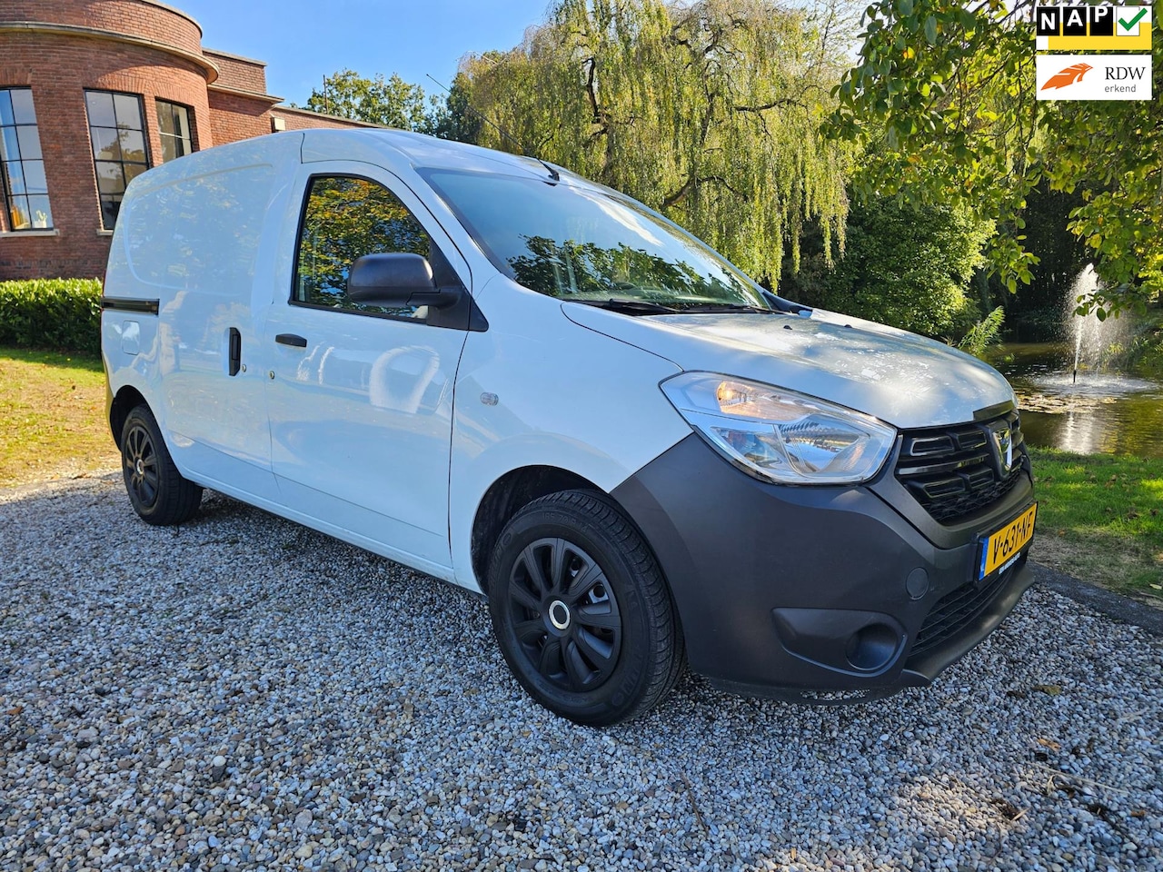 Dacia Dokker - 1.6 MPI 100 BENZINE *apk:09-2026* - AutoWereld.nl