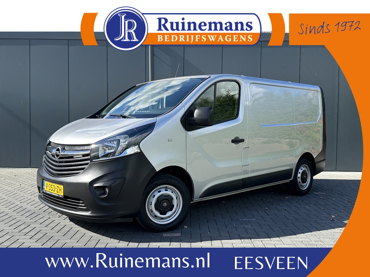 Opel Vivaro - 1.6 CDTI 126 PK / L1H1 / 1e EIG. / ** ZEER NETJES ONDERHOUDEN** / TREKHAAK / CAMERA / NAVI - AutoWereld.nl
