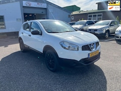 Nissan Qashqai - 1.6 Visia Airco / ELEC. Pakket / Af. Trekhaak