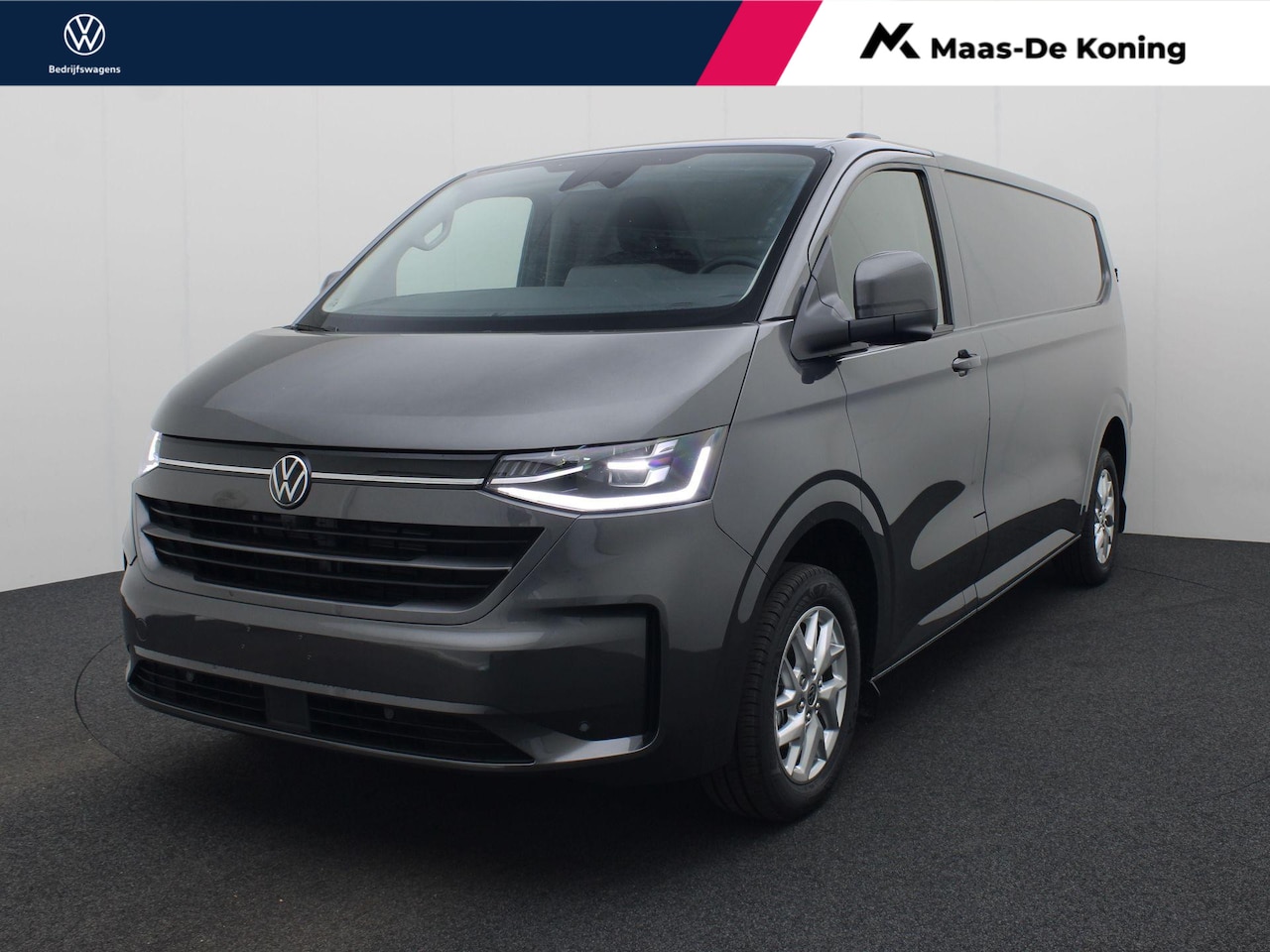 Volkswagen e-Transporter - Bedrijfswagens Bestelwagen Bulli 64kWh 286pk L2 700165 - AutoWereld.nl