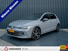 Volkswagen Golf - 1.5 eTSI 50 Jaar Edition | Panodak | Stoelgeheugen | Trekhaak Elk. Wegkl. | Harman/ Kardon