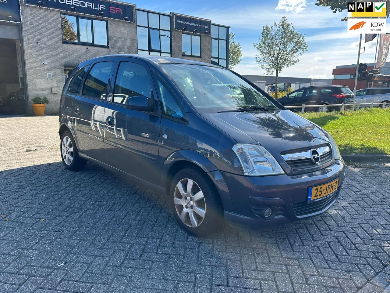 Opel Meriva - 1.6-16V Cosmo Airco! Navi! Inruilkoopje! - AutoWereld.nl