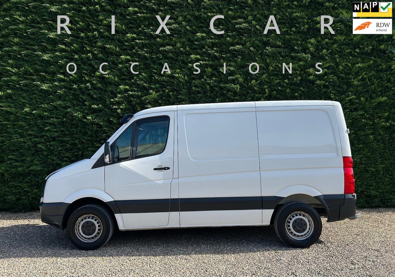 Volkswagen Crafter - 32 2.0 TDI L1H1 Airco Cruise Raamspoiler - AutoWereld.nl