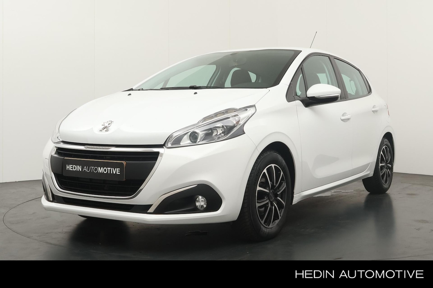 Peugeot 208 - 1.2 82pk Blue Lion | Airconditioning | Cruise Control | Navigatie | Apple Carplay / Androi - AutoWereld.nl