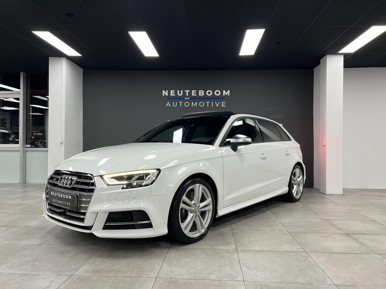 Audi A3 Sportback - 2.0 TFSI S3 quattro |PANO| Virtual | ACC | - AutoWereld.nl
