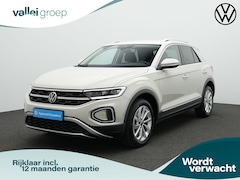 Volkswagen T-Roc - 1.0 TSI 110 pk Style | LED Plus | Navigatie | Parkeersensoren voor/achter | Digital Cockpi