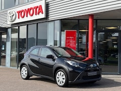 Toyota Aygo X - 1.0 VVT-i MT Play | Automaat | Climate | Stoel vw | A.camera | L