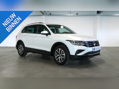 Volkswagen Tiguan - 1.5 TSI Life | Ergo seats | Trekhaak | 1e eigenaar