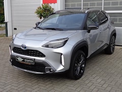 Toyota Yaris Cross - 1.5 Hybrid Adventure Head Up Display, Camera, Parkeersensors, etc, etc, etc
