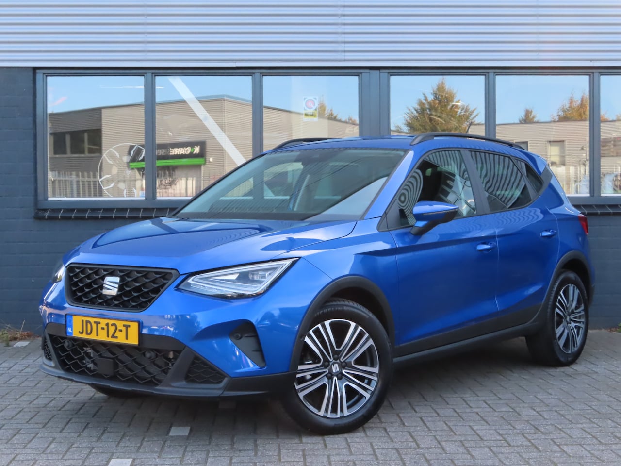 SEAT Arona - 1.0 TSI Style Business Connect DSG | full led | adaptive cruise | camera | parkeerassisten - AutoWereld.nl
