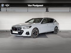 BMW i5 Touring - M60 xDrive 84 kWh