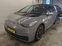 Volkswagen ID.3 - Pro First Edition 58kWh 204PK [ TREKHAAK+ACC+LANE+CARPLAY+STOEL/STUURVERWARMING+CLIMATE+PD
