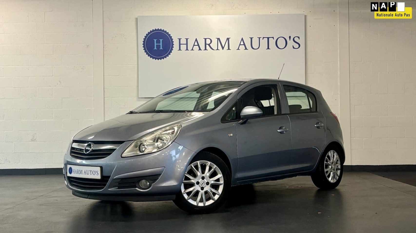 Opel Corsa - 1.4-16V Edition 90pk Navi / CAM /Trekhaak / Cruise Control - AutoWereld.nl