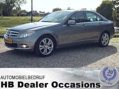 Mercedes-Benz C-klasse - 180 CGI BlueEFFICIENCY Business Edition Avantgarde - Airco - Navigatie