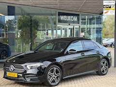 Mercedes-Benz A-klasse - 250 e AMG Night Pano|Memory|Sfeer|Dealer Onderhouden