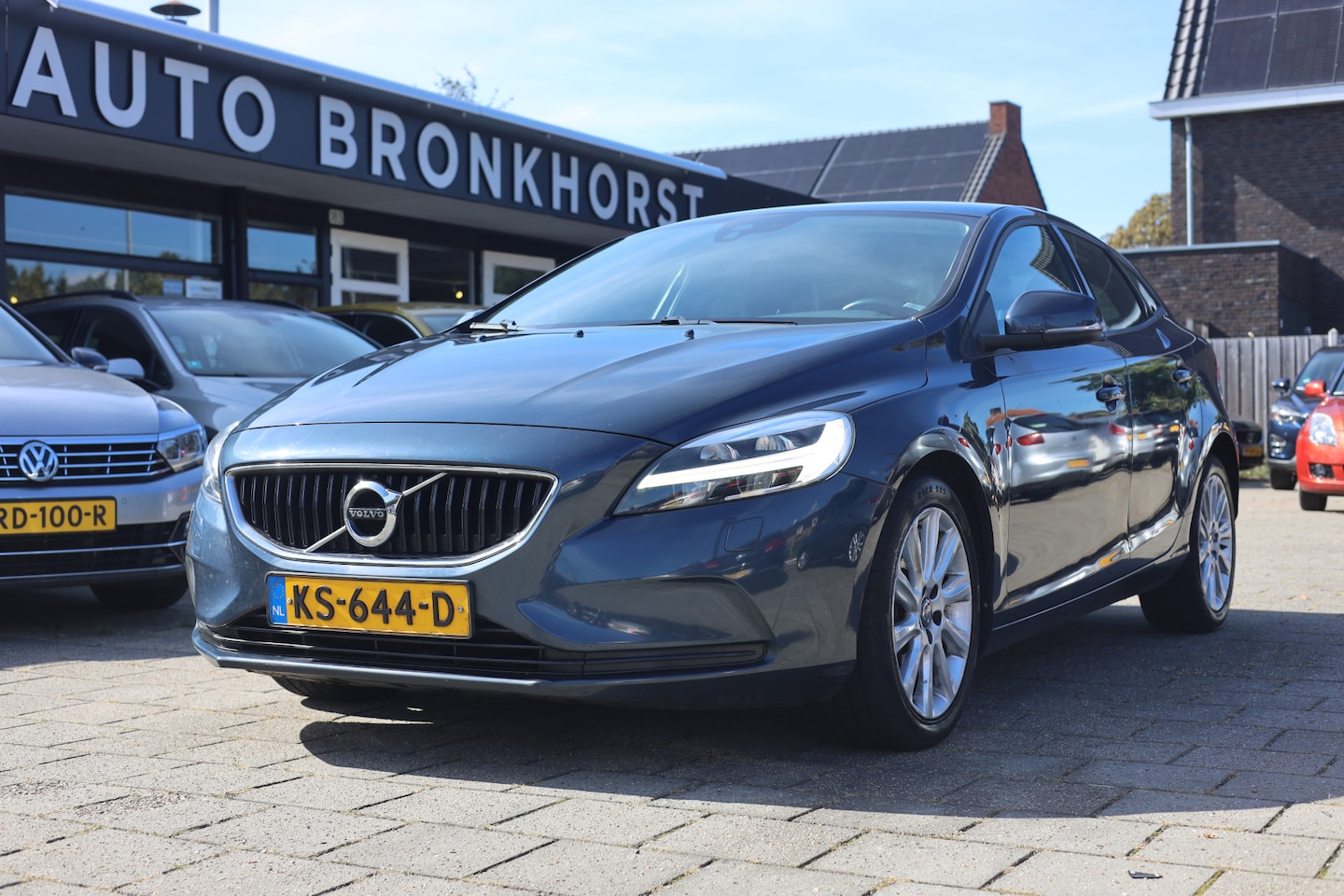 Volvo V40 - 2.0 D3 150PK NORDIC+ | LED | NAVI | 17 INCH - AutoWereld.nl