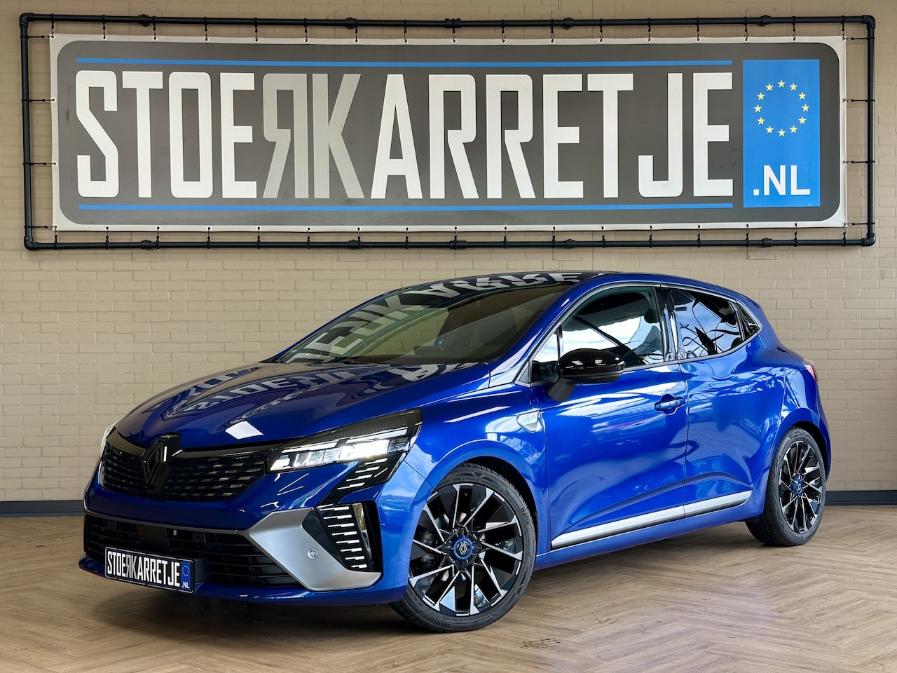 Renault Clio - 1.0 TCe 90 Esprit Alpine | Groot Navi | Bose | Camera | 17" | Blindspot | ACC Volledig Dea - AutoWereld.nl