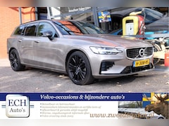 Volvo V60 - 2.0 T6 Twin Engine AWD R-Design, 19 inch, Nieuw accupakket